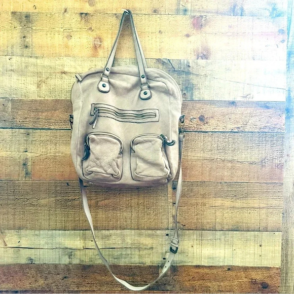 Sundance Made In Italy Genuine Leather Shoulder/Crossbody Bag - Picture 1 of 15